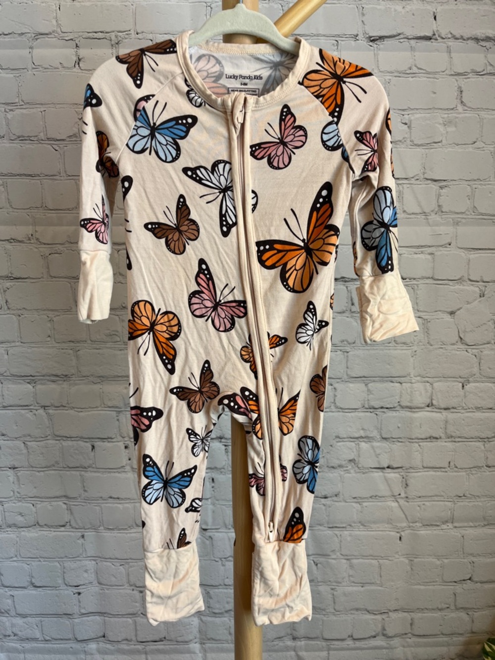 ⭐️⭐️ PICK 5 / $20 Lucky Panda Kids Cream Butterfly Zip One-Piece